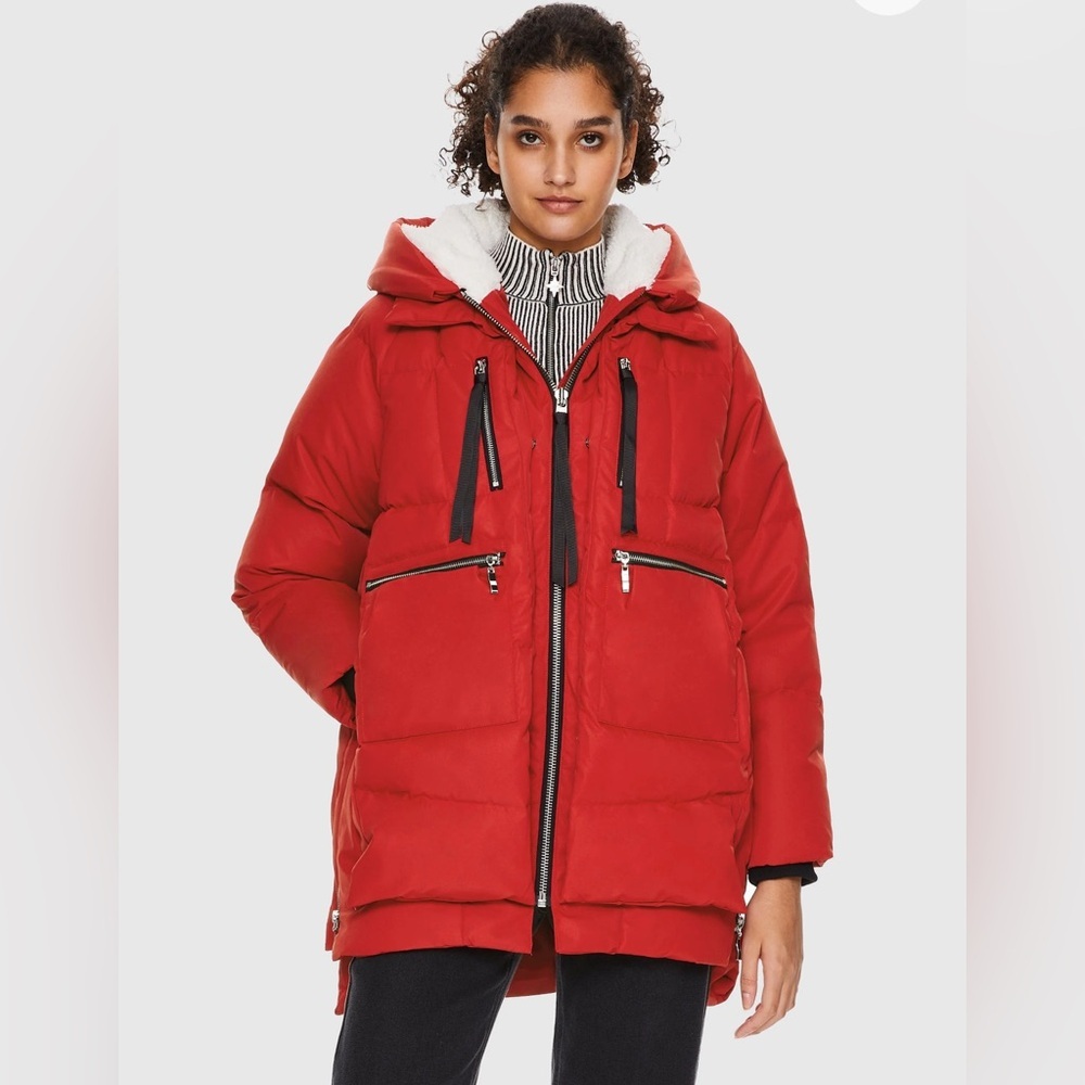 Orolay Red Puffer Jacket with High Collar and Quilted Design